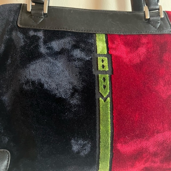 Roberta di Camerino Vintage Black and Red Velvet Shoulder Bag - Picture 7 of 14